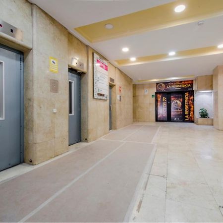 Malasana Unica Para 4, Ven A San Bernardo 20 E3 Madrid Bagian luar foto